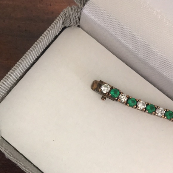 Tennis Braclet - Picture 5 of 10